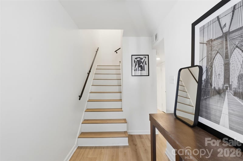 3703 Winding Creek Ln, Charlotte, NC 28226