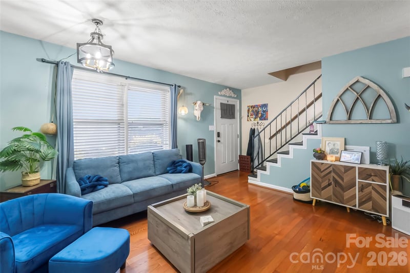 224 14th Ave #C, Hickory, NC 28602