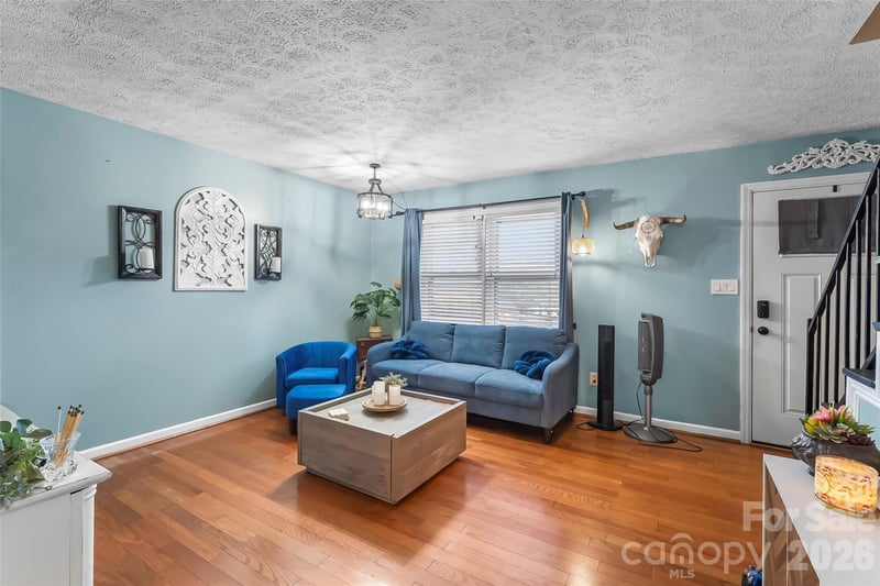 224 14th Ave #C, Hickory, NC 28602