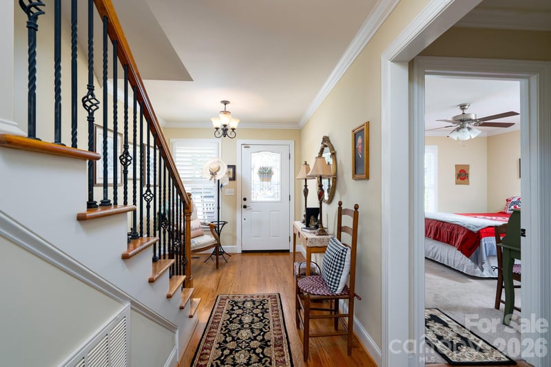 587 Marigold Dr, Kannapolis, NC 28083