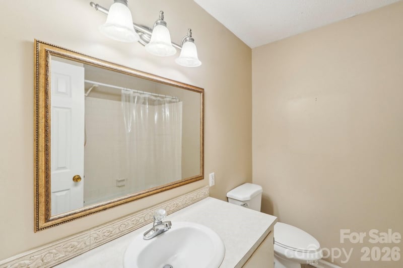839 Oak Grove Rd, Kings Mountain, NC 28086