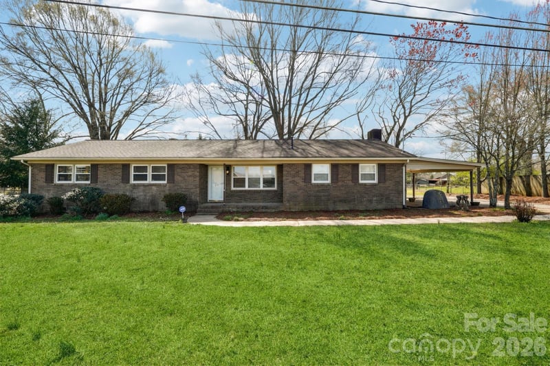839 Oak Grove Rd, Kings Mountain, NC 28086