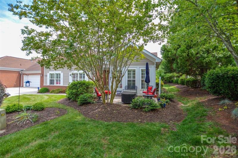 2249 Castle Ct, Matthews, NC 28105