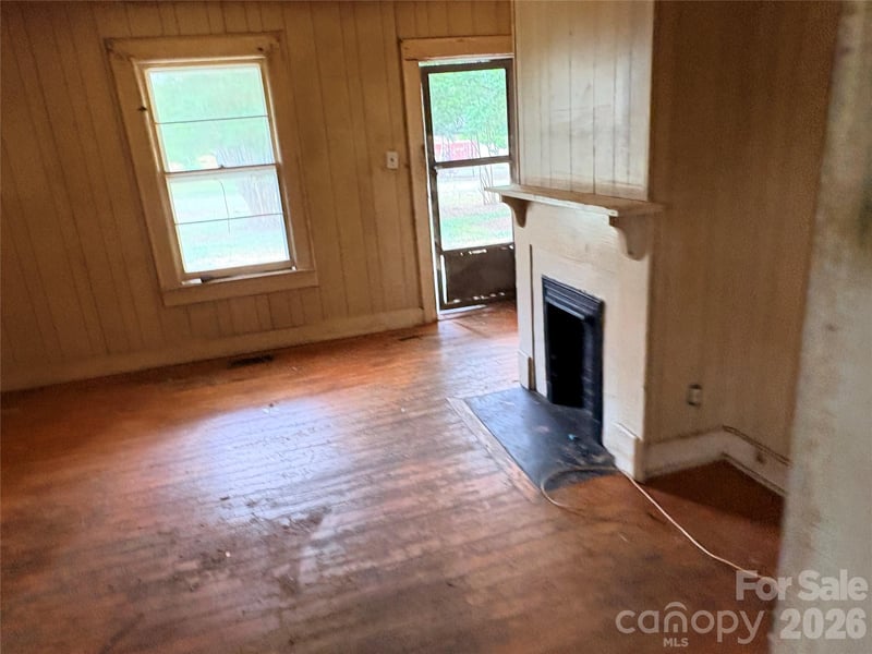 1286 Elmwood Ave, Lancaster, SC 29720