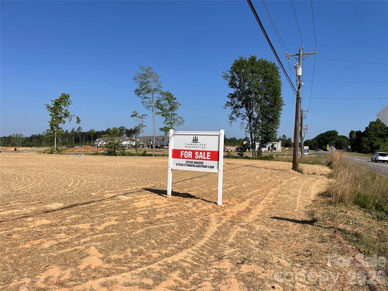 774 South Main St, Troutman, NC 28166