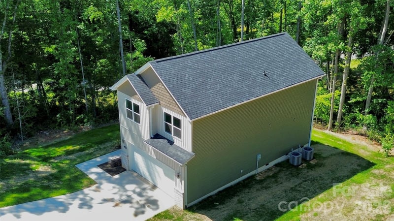 610 Queens Dr, Dallas, NC 28034