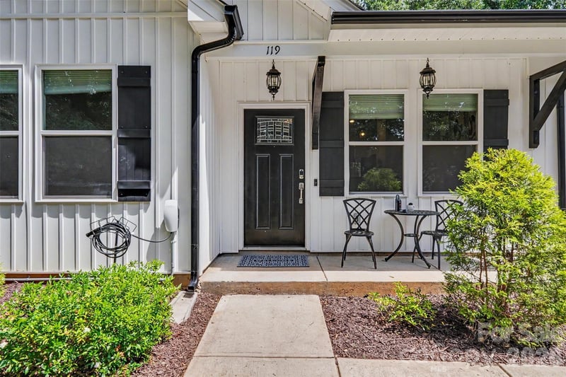 119 Brown St, Clover, SC 29710