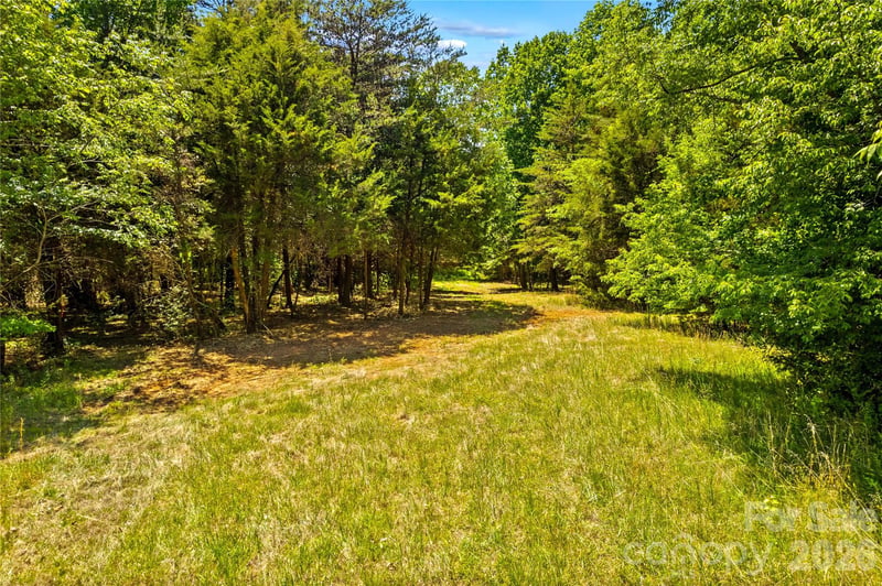 190 Sheffield Rd, Harmony, NC 28634