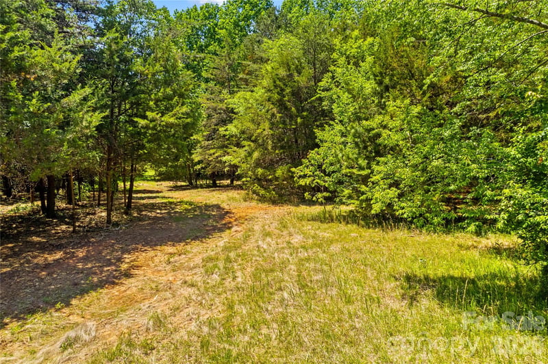 190 Sheffield Rd, Harmony, NC 28634