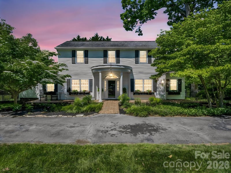 536 Maple St, Brevard, NC 28712