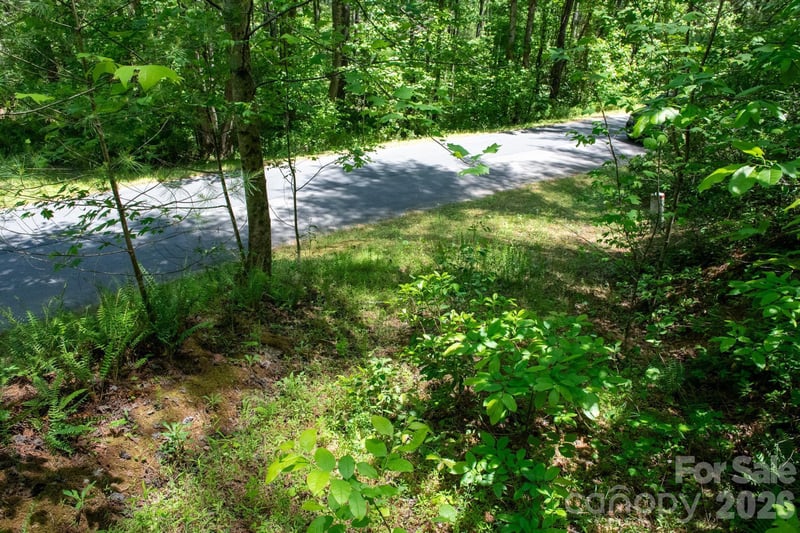 000 Narrow Gauge Dr #18, Lenoir, NC 28645