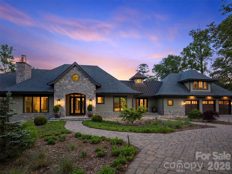 334 Walnut Valley Pw, Arden, NC 28704