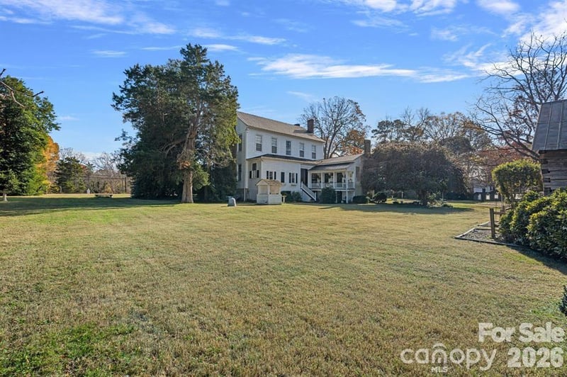 104 Leslie Loop, Mooresville, NC 28115