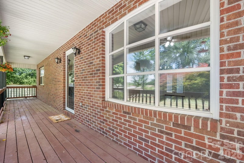 119 Nevermore Ln, Statesville, NC 28677