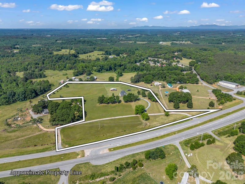 5412 Us 221 Hw, Forest City, NC 28043
