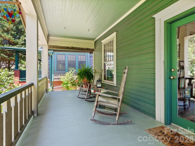 26 Unadilla Al, Asheville, NC 28803