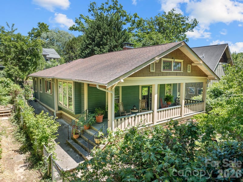 26 Unadilla Al, Asheville, NC 28803