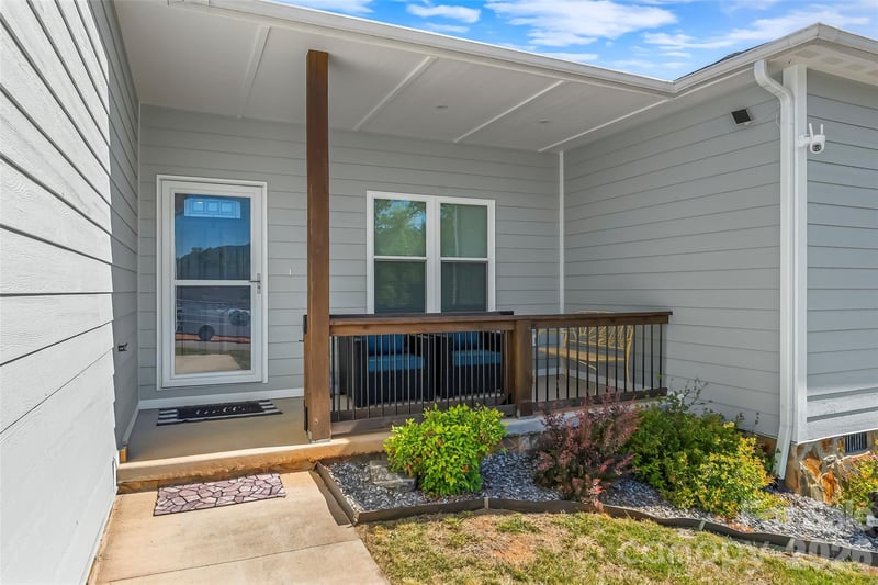 2455 Saratoga Rn, Morganton, NC 28655