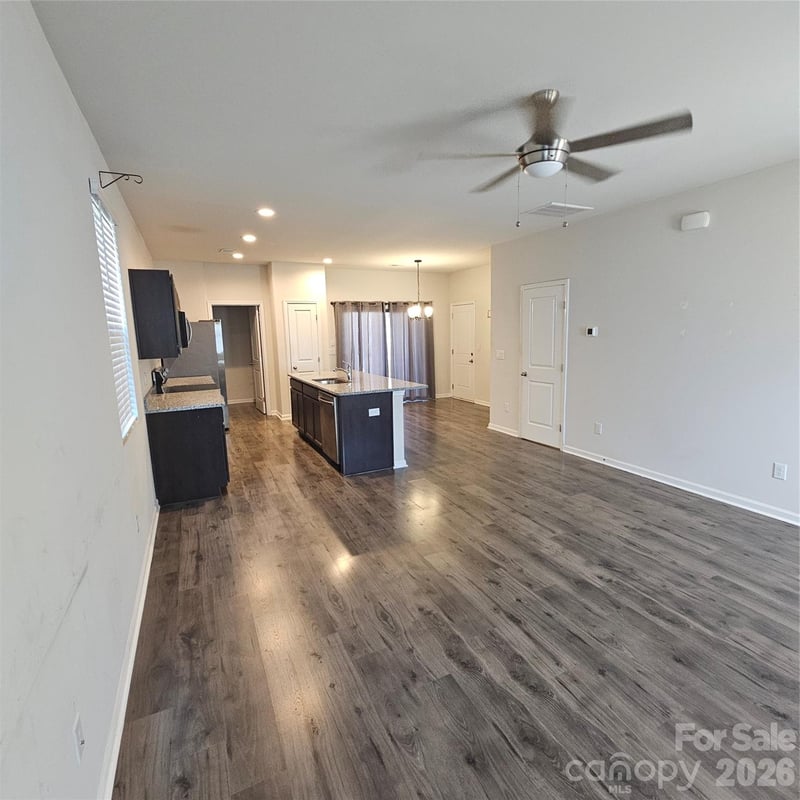 1016 Berry Patch Cir, Summerville, SC 29485