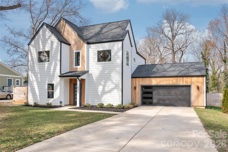 5773 Stephanie St, Charlotte, NC 28212