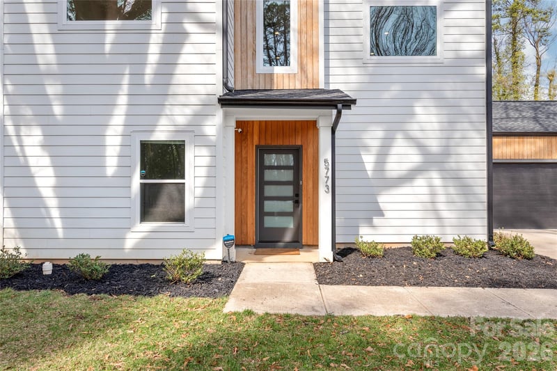 5773 Stephanie St, Charlotte, NC 28212