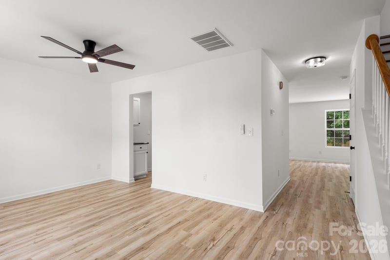 8723 Buttonwood Ct, Charlotte, NC 28215