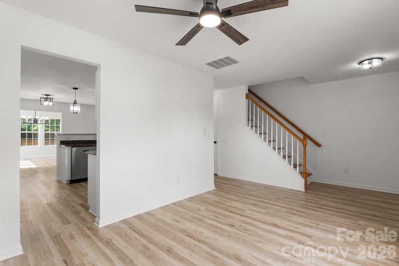 8723 Buttonwood Ct, Charlotte, NC 28215