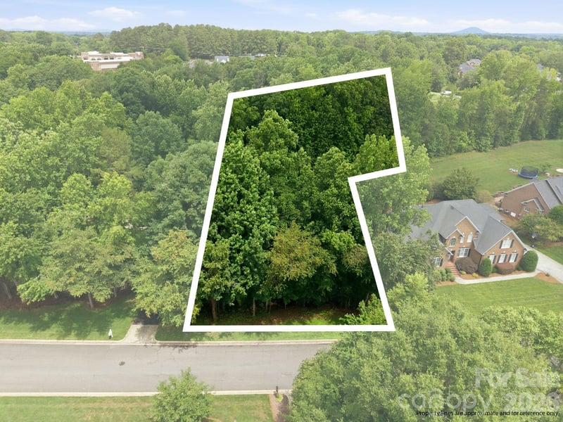 3716 Sand Wedge Dr, Gastonia, NC 28056