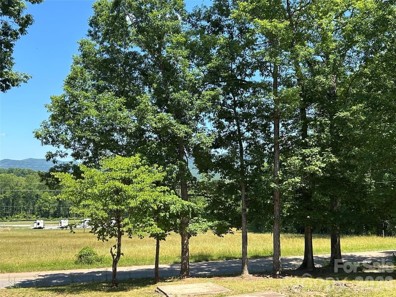 370 Walker Rd, Nebo, NC 28761