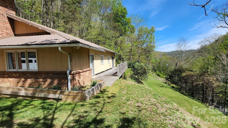 120 Fox Run Ridge Dr, Blowing Rock, NC 28605