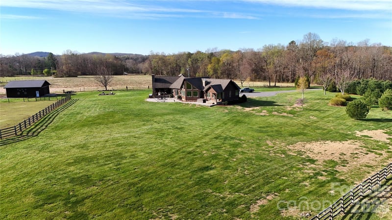 1083 Union Community Rd, Thurmond, NC 28683