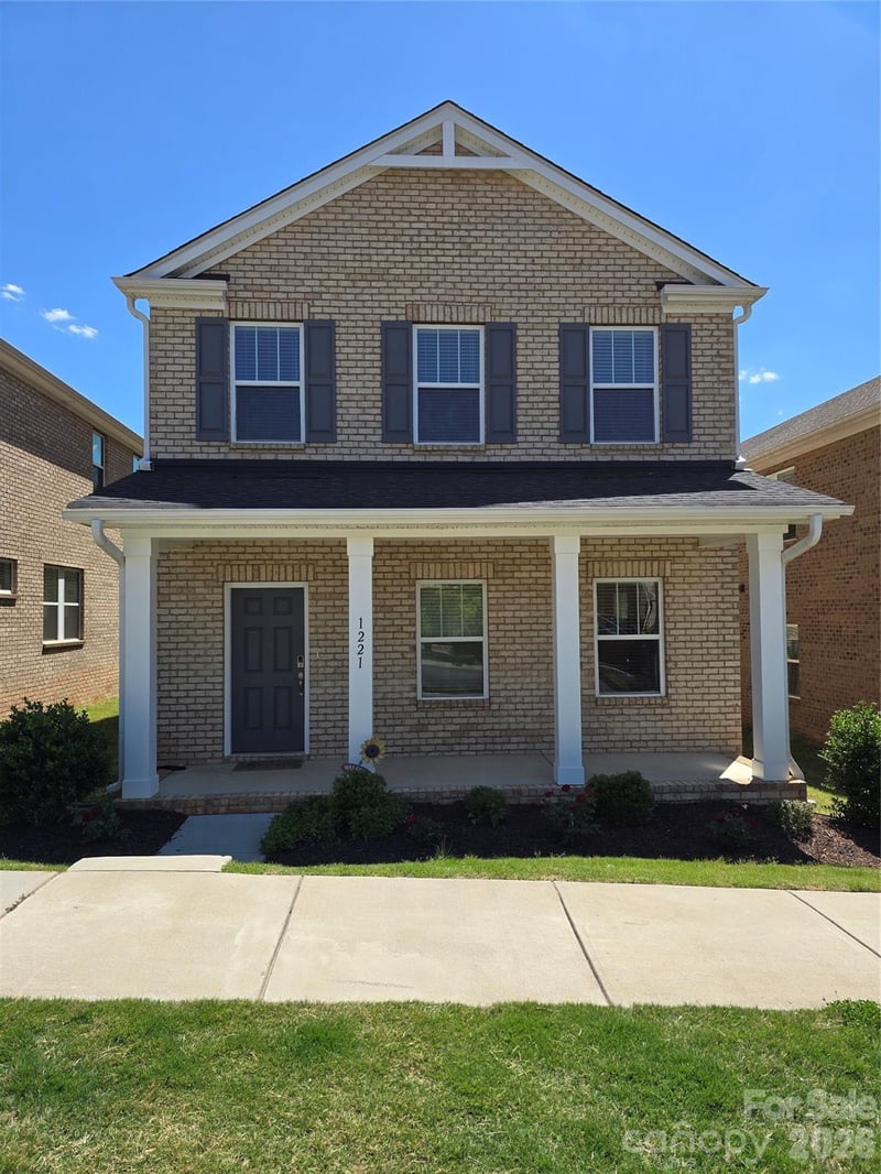 1221 Colgher St, Charlotte, NC 28227