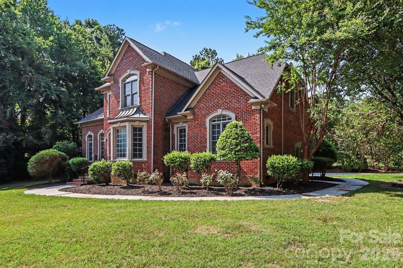 18611 Reflection Rock Ct, Davidson, NC 28036