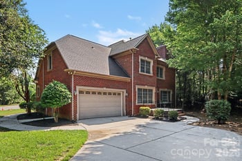 18611 Reflection Rock Ct, Davidson, NC 28036
