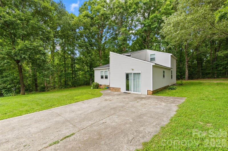 221 Reliance Rd, Kings Mountain, NC 28086