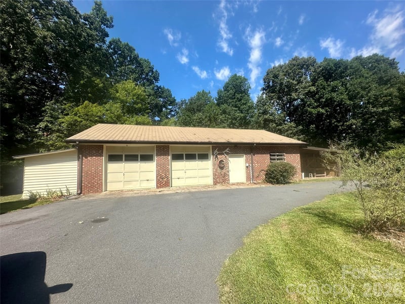 3250 Mount Pleasant Rd S, Concord, NC 28025