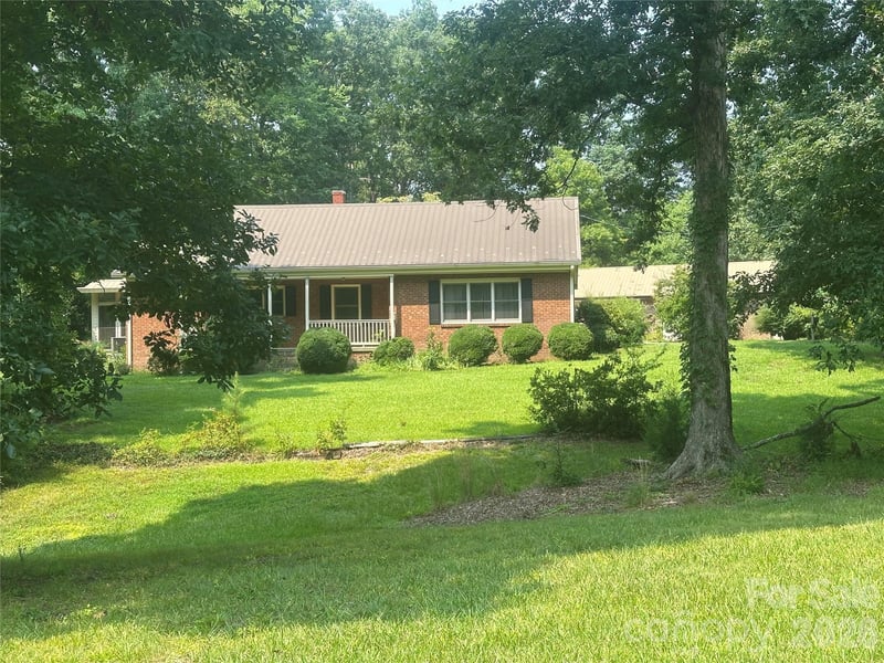 3250 Mount Pleasant Rd S, Concord, NC 28025