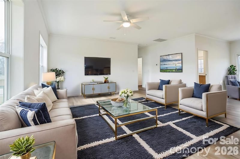 111 Sarah Ave, Newton, NC 28658