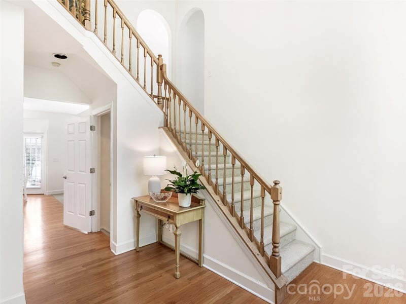 6534 Summertree Ln, Charlotte, NC 28270