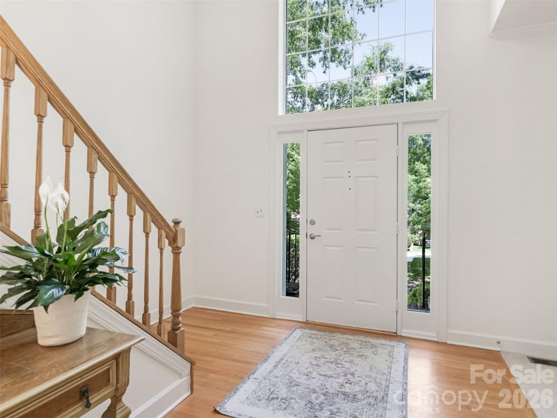 6534 Summertree Ln, Charlotte, NC 28270