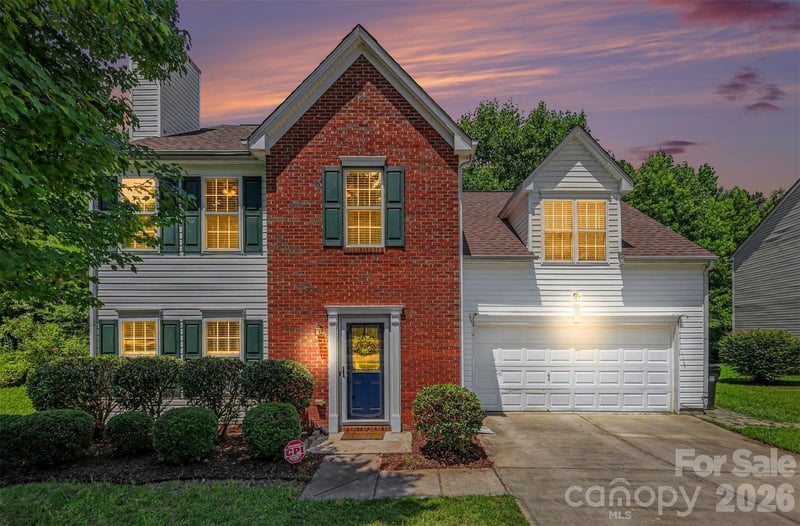 705 Pawley Dr, Charlotte, NC 28214