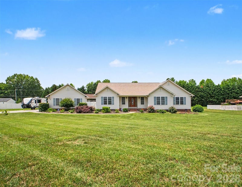 290 Deal Estate Dr, China Grove, NC 28023