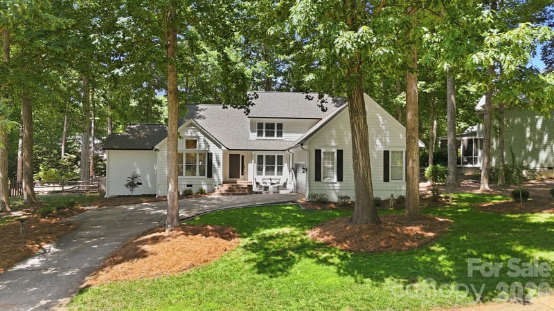 8916 Oxfordshire Ct, Huntersville, NC 28078