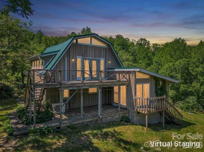 255 - 257 Crescent St, Saluda, NC 28773