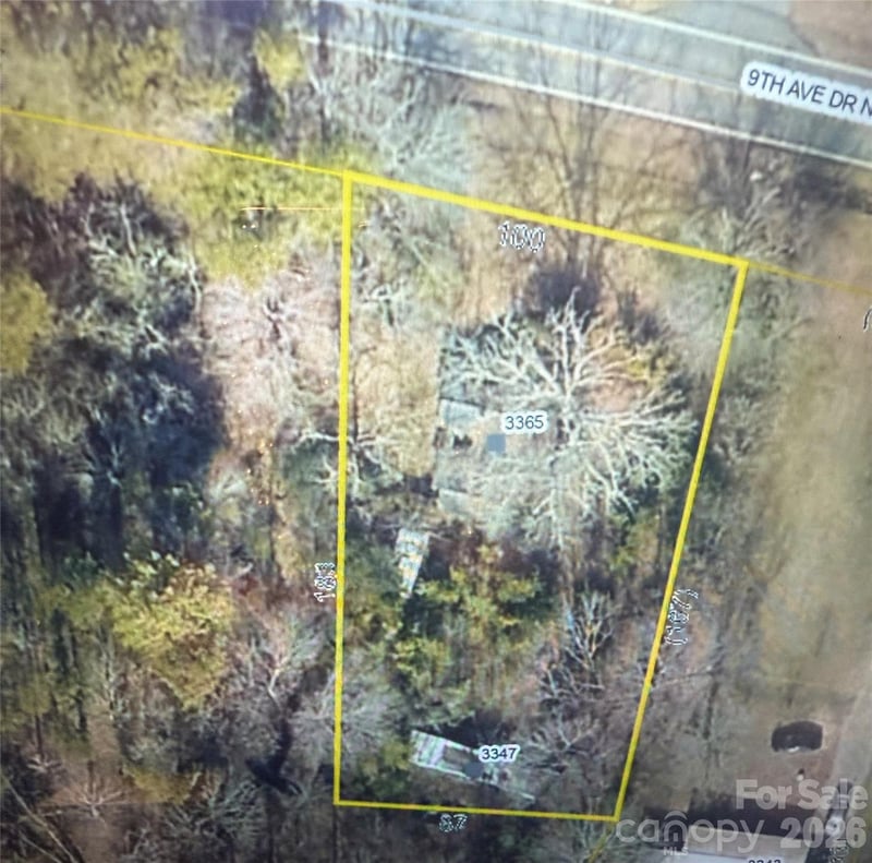 3375 9th Avenue Dr, Hickory, NC 28601