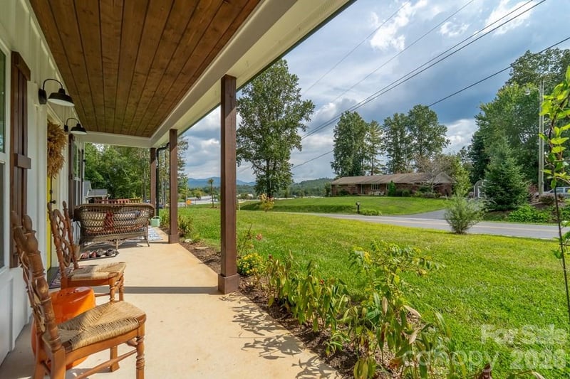 190 Fort Hembree Rd, Hayesville, NC 28904