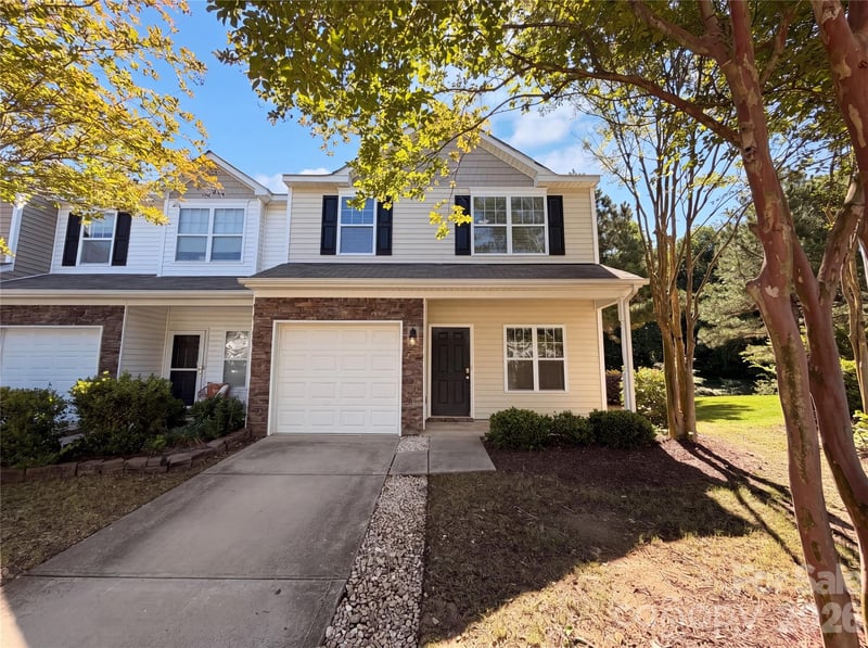 13809 Singleleaf Ln, Charlotte, NC 28278