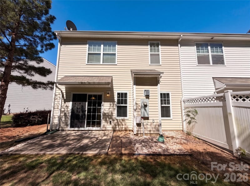 13809 Singleleaf Ln, Charlotte, NC 28278
