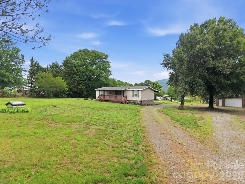 1309 Poole Gooden Rd, Hiddenite, NC 28636