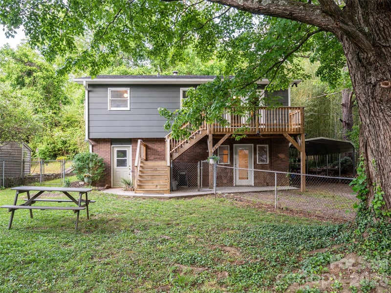 70 Michigan Ave, Asheville, NC 28806